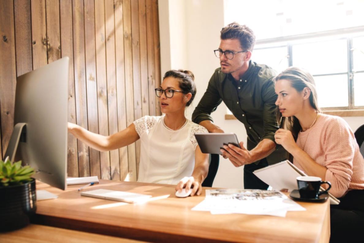 Team collaboration during business analysis and strategy development